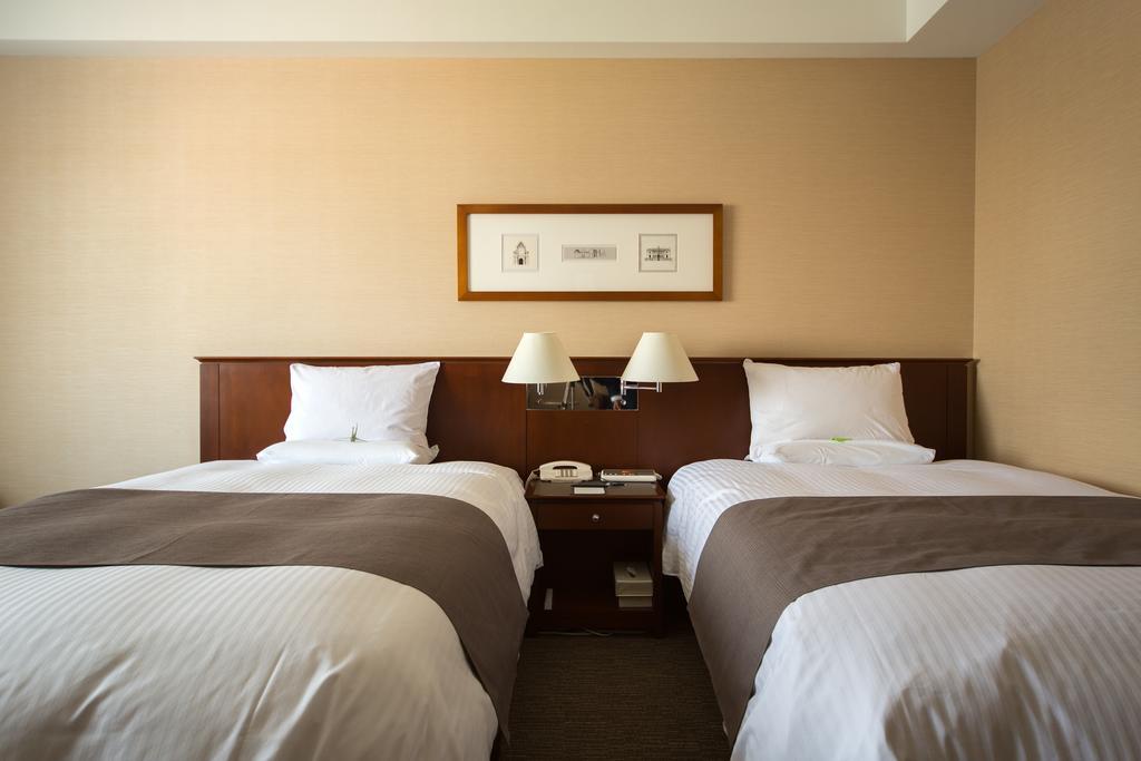Rembrandt Hotel Ebina Exterior photo