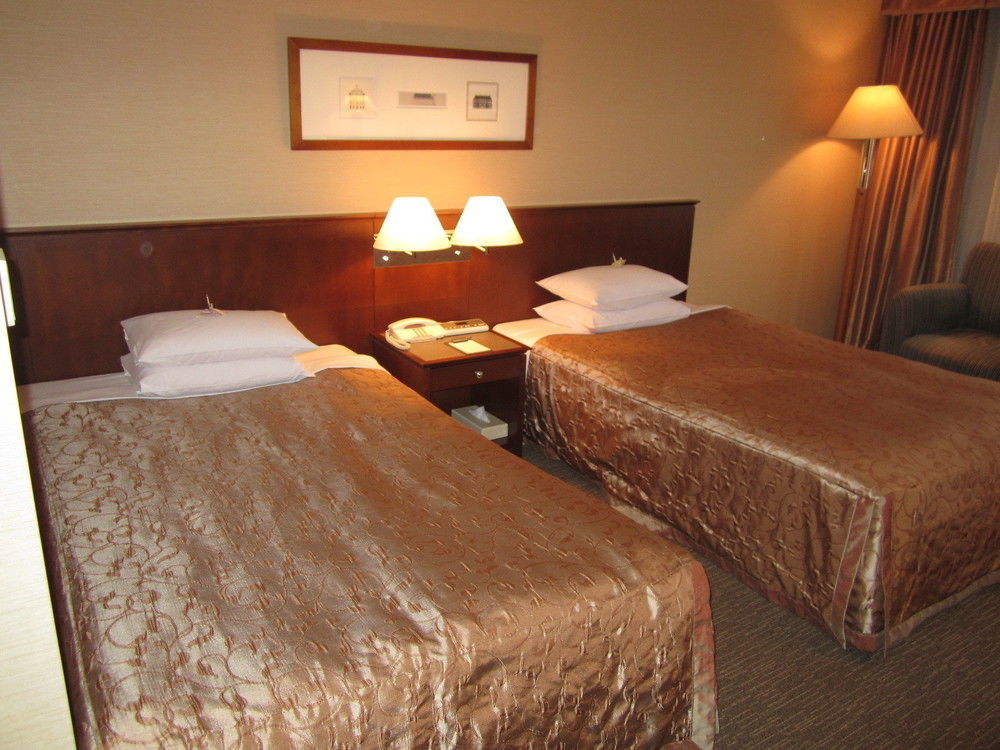 Rembrandt Hotel Ebina Exterior photo