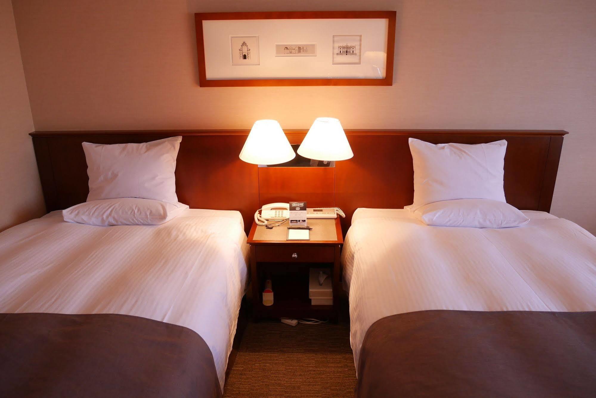 Rembrandt Hotel Ebina Exterior photo